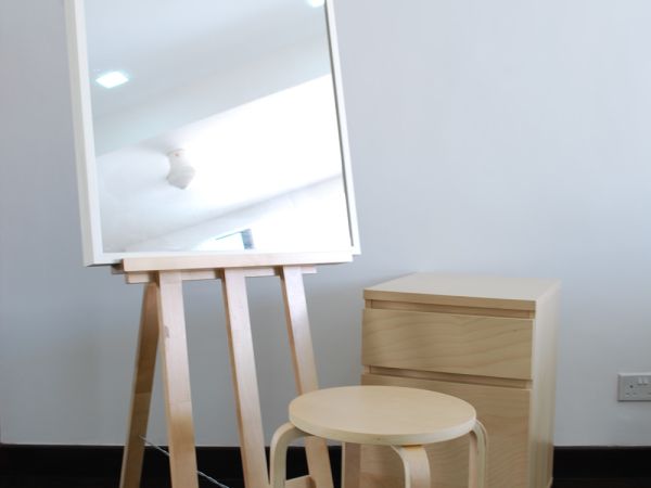Dresser Set = ?D?KRA floor easel + STAVE mirror + FROSTA stool + JONAS drawer unit +                         SLUGGER castor