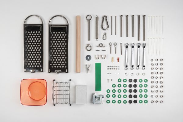 Compositional Products: Kitchen Scale by Ye Xiao Xuan