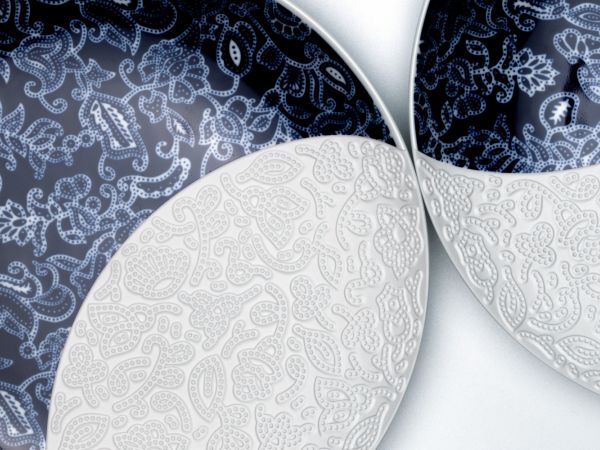 Close up of Kebaya Bleu x Sarong Party