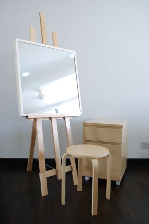 Dresser Set = ?D?KRA floor easel + STAVE mirror + FROSTA stool + JONAS drawer unit +                         SLUGGER castor
